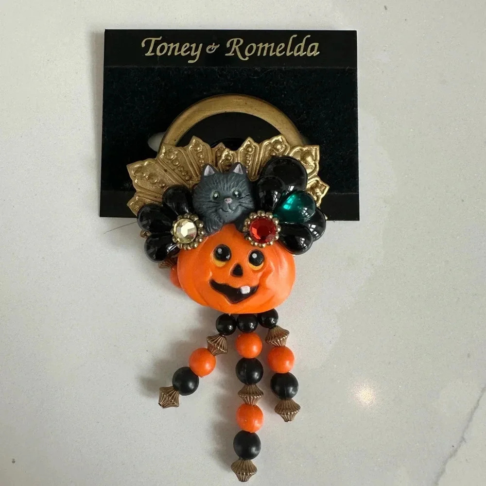 Vintage Halloween Cat Pumpkin Brooch New